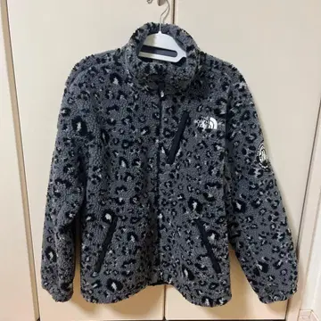 THE NORTH FACE 레오파드 무늬 플리스 자켓