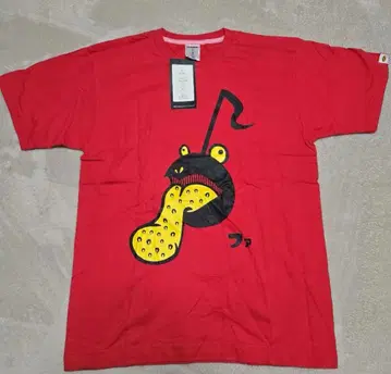 CUNE 유니크 캐릭터 빨간색 T셔츠