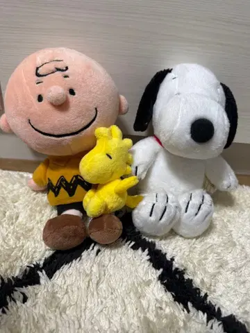 스누피와 찰리 브라운 봉제 인형 세트