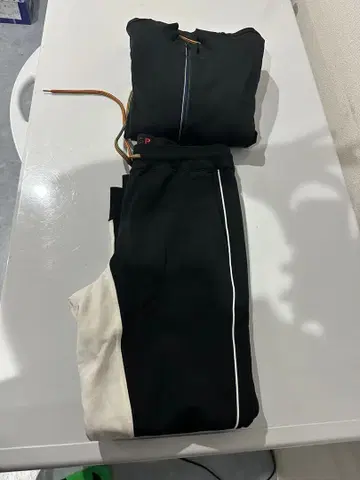폴스미스 블랙/화이트 자켓 팬츠 세트