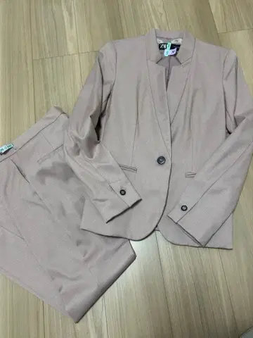 ZARA 핑크 자켓 셋업 입학식 시치고산