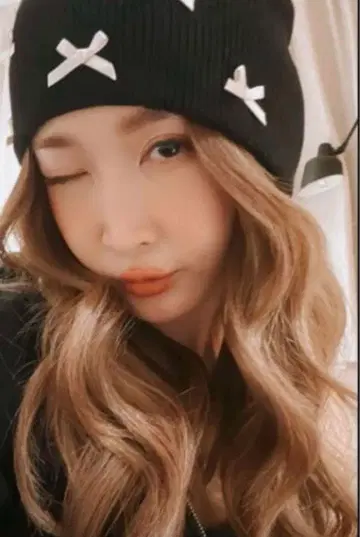 [ 완판 미사용 새상품 ] 사에코 씨 착용 타이니 리본 비니 블랙