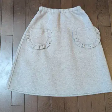 플레어 스커트 그레이 프릴 포켓