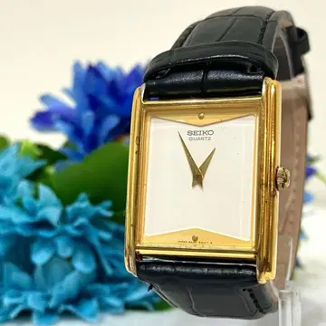 세이코 SEIKO 독특한 다이얼 쿼츠 배터리 새상품 손목시계 골드