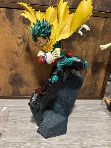 히로아카 제일복권 상반된 마음 A상 미도리야 이즈쿠 피규어