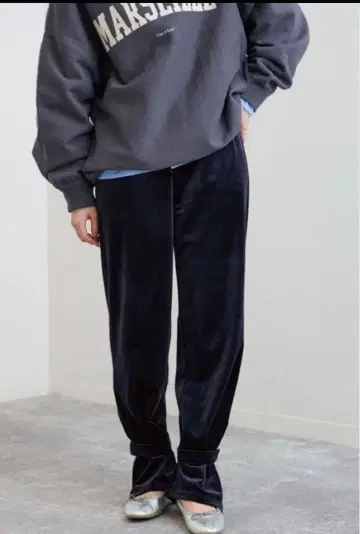 슬로브 이에나 벨로아 팬츠