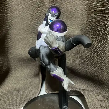 프리저 액션 피규어 약 15cm 재도색