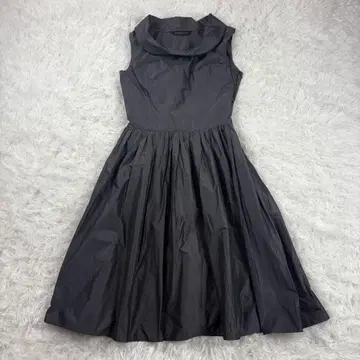 DAMA collection 슬리브리스 롤 칼라 롱 원피스