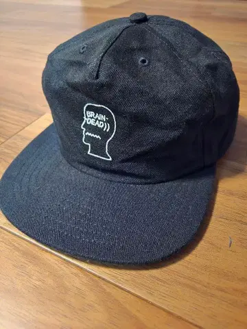 BRAIN-DEAD 블랙 캡 로고 자수 USA