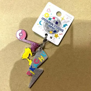 USJ 한정판 피카츄 키링 글리터