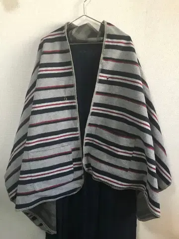 메도비즈 스톨 아쉬 페 프랑스