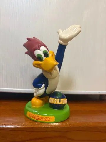 우디 우드페커 피규어 USJ