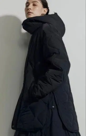 un3d 레이어드 퀼팅 코트