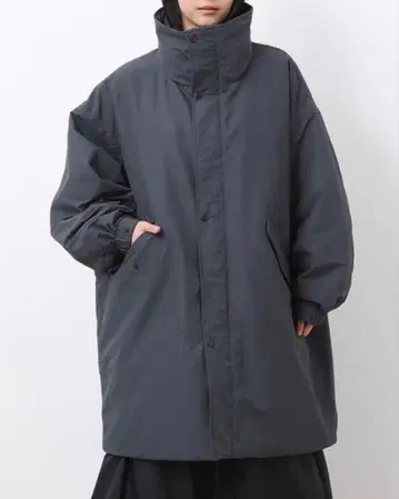 Purple Label Double Peak Field Down Coat