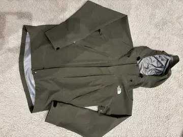 The North Face 마운틴 올 자켓