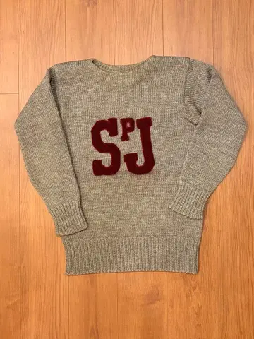 [ 30대 ] 빈티지 레터드 니트 스웨터