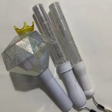 M!LK 카라첸 응원봉