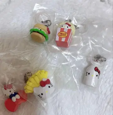 헬로키티 아메리칸 디자인 메지루시 액세서리 6개 묶음 판매