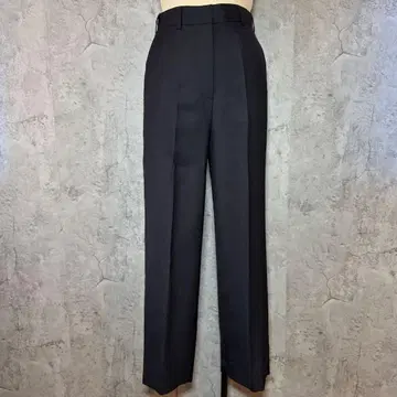 Ballsey 라이트 칼제 센터 프레스 스트레이트 팬츠