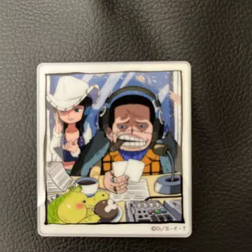 밀짚모자 스페이스 트레이딩 아크릴 마그넷 크로커다일 로빈