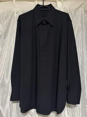 IRENISA_23SS ORNAMENTAL FLY FRONT SHIRT