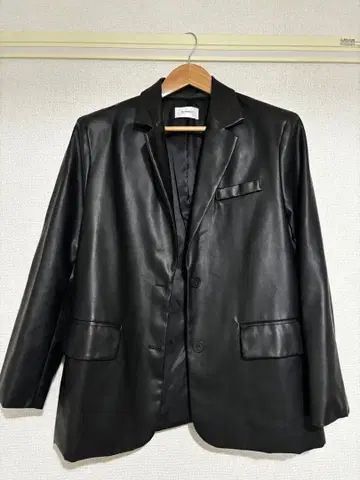 by muir 블랙 가죽 자켓 사이즈 F