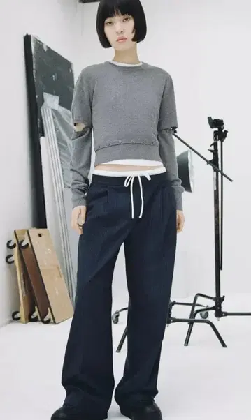 자라 와이드 레그 팬츠 네이비 스트라이프