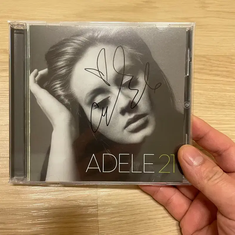 아델 친필싸인 cd