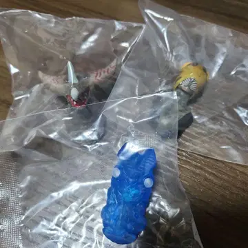 제일복권 F상 괴수 두상 발탄 분신 & 고모라 & 피트 외계인