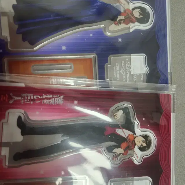 진격의 거인 아크릴 스탠드 미카사/엘런