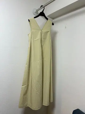 LAGUNAMOON 슬리브리스 롱 원피스 베이지