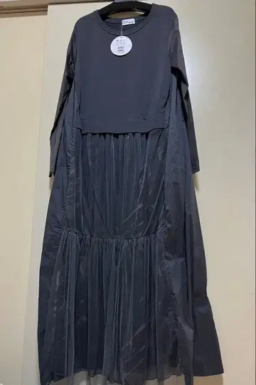 LASUD 라슈드 시어 레이어드 원피스 차콜 그레이