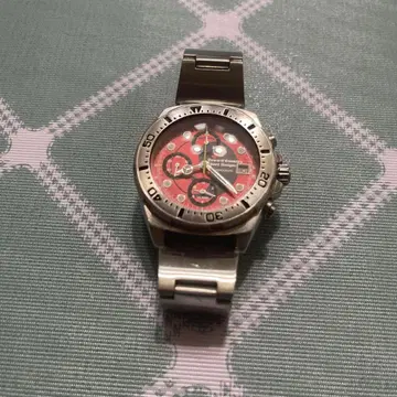 타우 앤 컨트리 손목시계