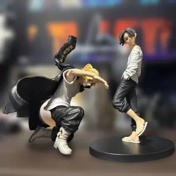 도쿄 리벤저스 피규어 2체 마이키