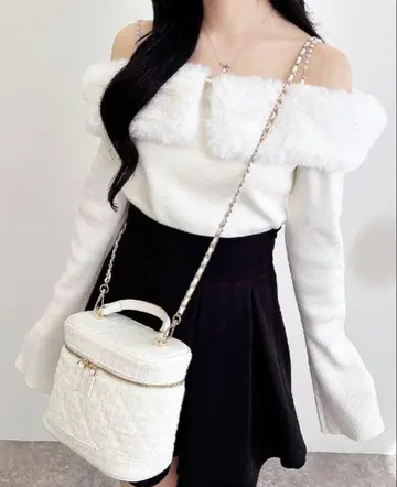 INGNI 2Way 에코 퍼 오프숄더 니트