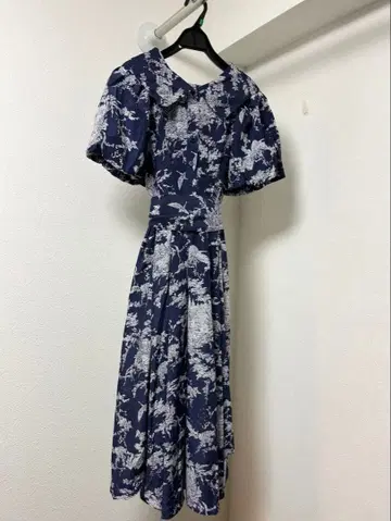 [ Snidel ] 스나이델 네이비 꽃무늬 원피스