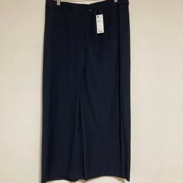 GU 지유 미사용 새상품 택 포함 랩 슬랙스 빅 사이즈 3XL