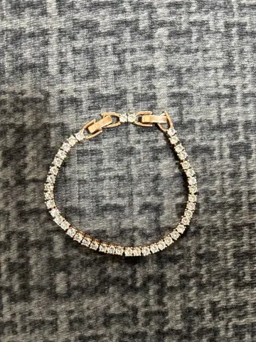 스와로브스키 Swarovski 매트릭스 테니스 팔찌