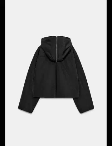 블랙 후드 부착 다운 자켓