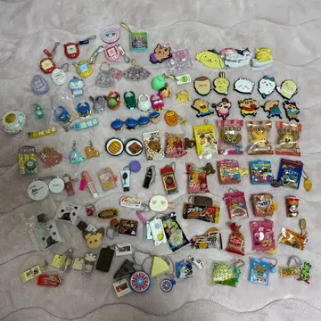 가챠가챠 묶음 판매 약 100점