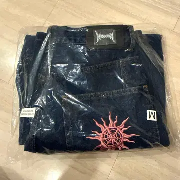 NoREMID 리지드 데님 네이비 컬러 켄타우로스 켄타 착용