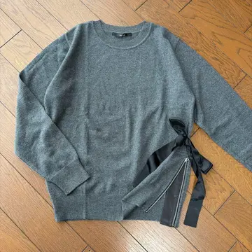 뮌히 사이드 지퍼 리본 포함 니트 그레이 뮌히