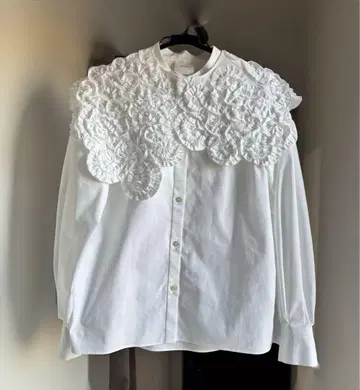 shirocon 프릴 달린 화이트 셔츠 36 휘핑 컬러 요리