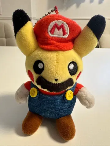 [ 새상품급 ] 마리오 피카츄 키링