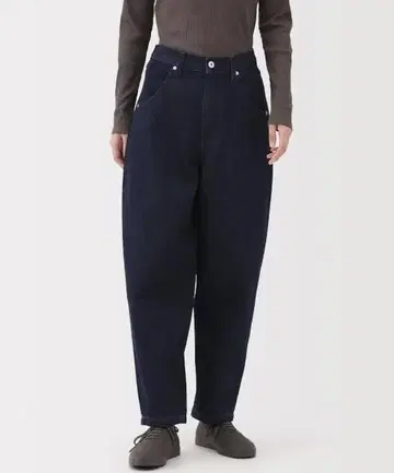 무인양품 나무 열매에서 만든 카폭 혼방 데님 배럴 팬츠 L