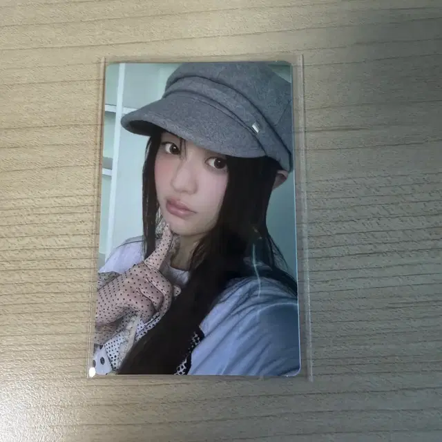 아일릿 빌려온 고양이 밤 앨범 포카