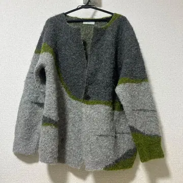 amachi. 그레이/그린 가디건