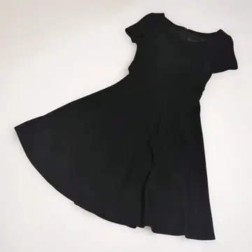 새상품급 ANAYI 아나이 원피스 블랙 플레어 울 100% 36