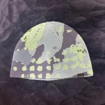 XLARGE GEOMETRIC 비니