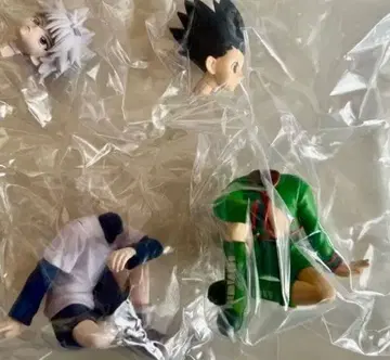 HUNTERXHUNTER 곤 키루아 앉아있는 대원 리얼